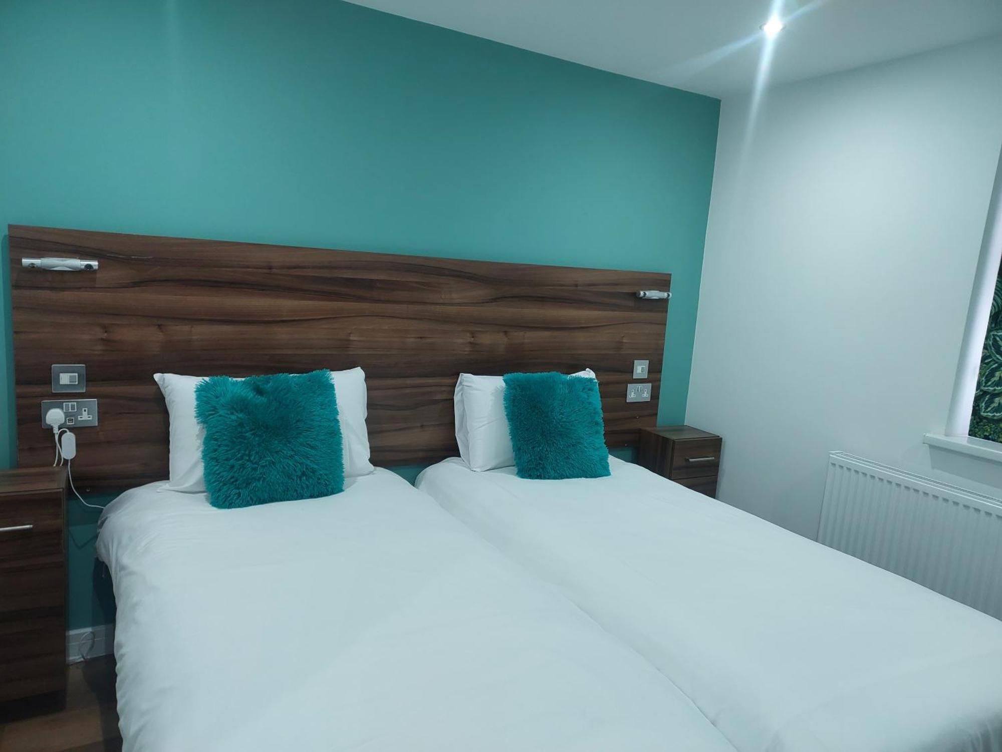 Heathrow-Windsor Guest House Слау Екстер'єр фото