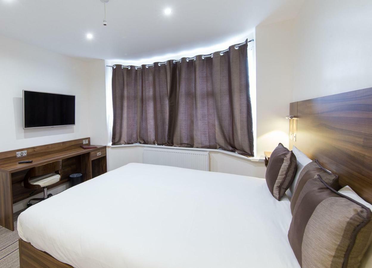 Heathrow-Windsor Guest House Слау Екстер'єр фото