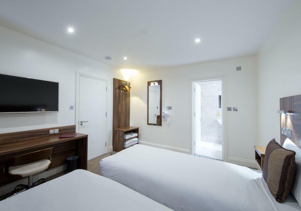 Heathrow-Windsor Guest House Слау Екстер'єр фото