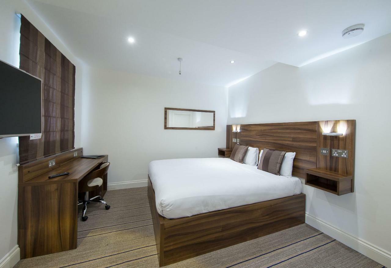 Heathrow-Windsor Guest House Слау Екстер'єр фото